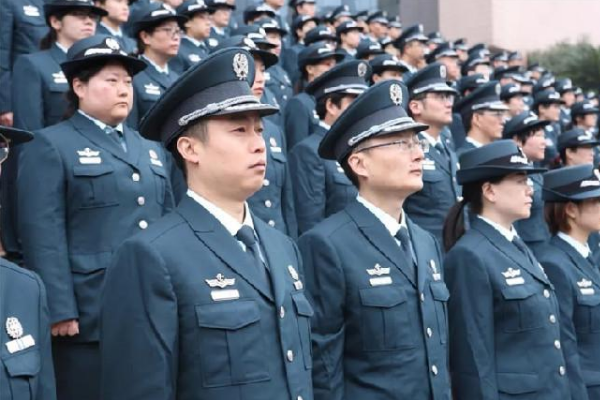 军队文职都有哪些级别?