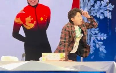 王濛解说北京冬奥短道速滑比赛金句频出,其中哪一句令你印象深刻?