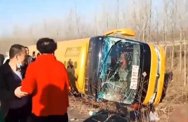 黑龙江海伦发生交通事故,已致5死10伤,事故是怎么发生的?