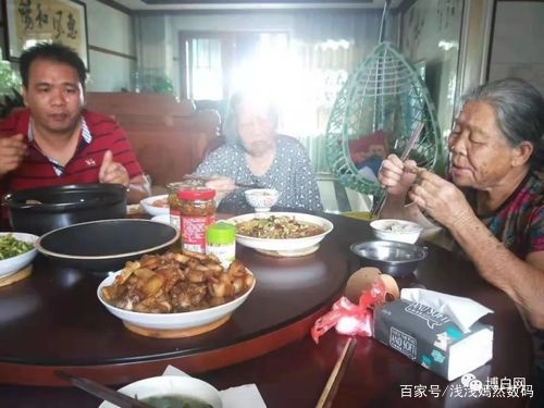 老公去世一年,儿子连团圆饭都不跟我吃却要我帮他看孩子,我该怎么办?