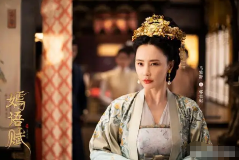 《嫣语赋》是什么改编的?