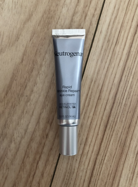 什么牌子的眼霜去黑眼圈比较好(适合23岁左右的女孩子）