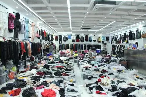 全国最大的服装批发市场前十名都在哪?