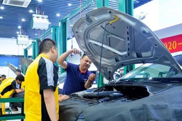 3+2学校有什么专业