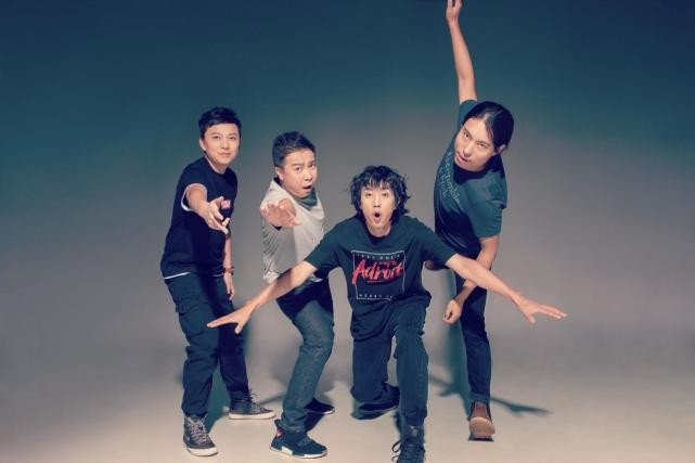 gala乐队成员是不是换了几个人?