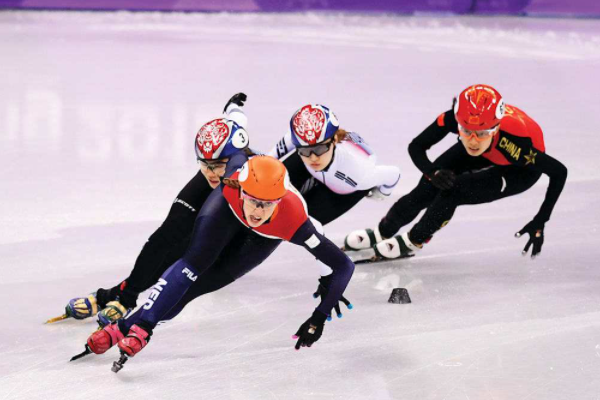 王濛呼吁网友不要网暴孙龙,如何看待她对待孙龙的态度?