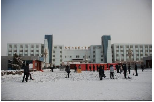 赤峰市有几所高中?