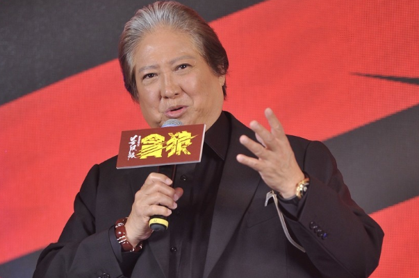 洪金宝虽然是练武的但为什么却那么胖?