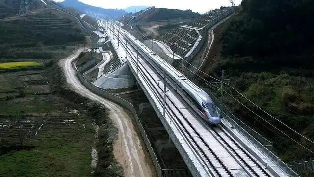 铁路暂停发售4月8日及以后车票,什么时候能恢复正常售票?