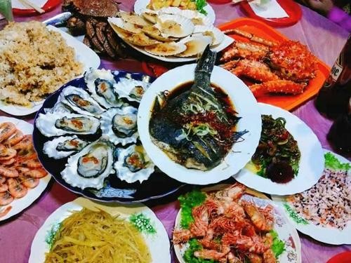 日照旅游住宿哪里比较方便游玩?