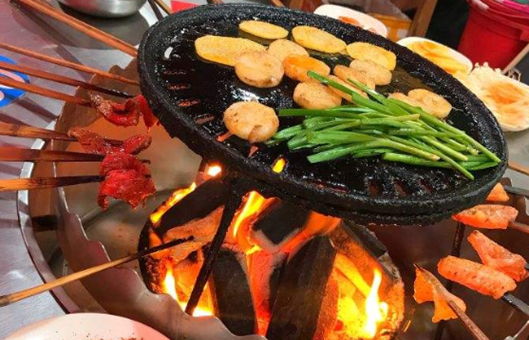 火焰山火锅烧烤怎么样?