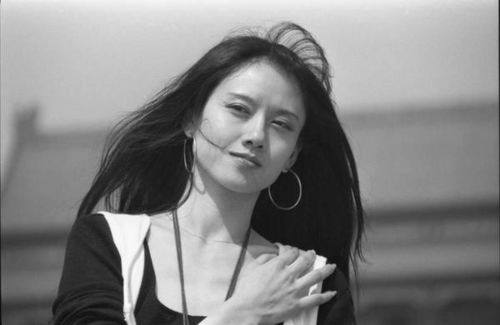 杨丽萍年轻时候的照片曝光,那个时期的她有多惊艳?