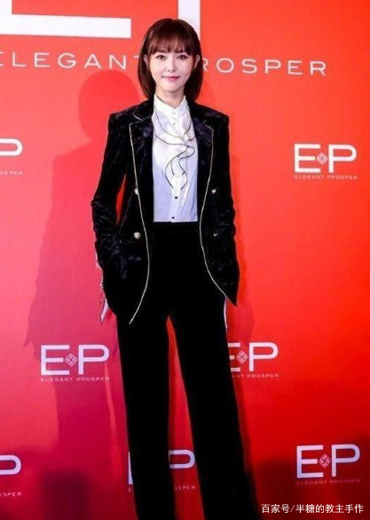 唐嫣生图笑起来一点偶像包袱都没有,有可爱到你吗?