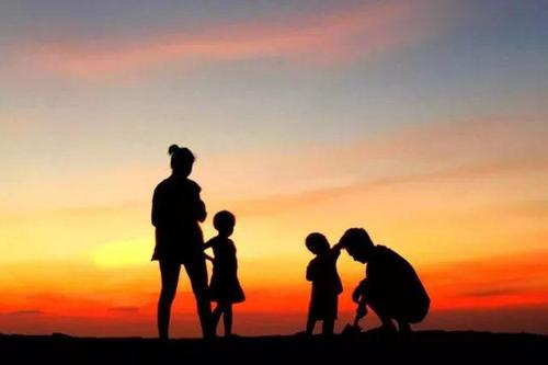 亲爹劝在山东日照的女儿别回家,父亲为何这么做?