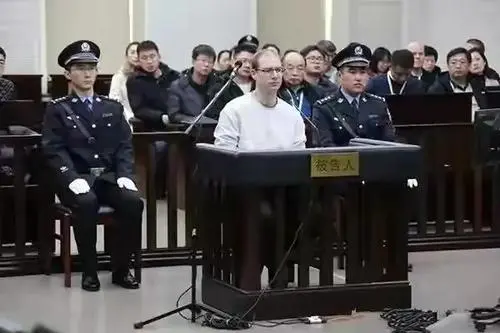 外交人员有豁免权，具体是什么意思？