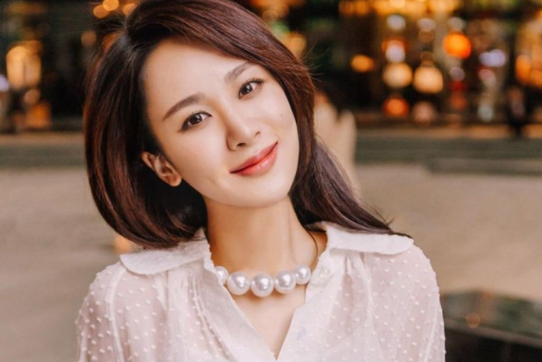 很少看到明星购物，平时他们的生活用品都是怎么买的？