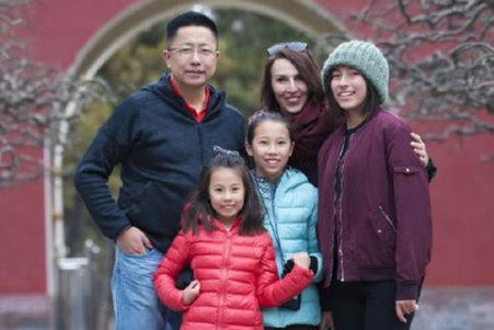 李阳前妻曝女儿被家暴聊天记录,报平安称已安全,面对这种事我们该怎么做?