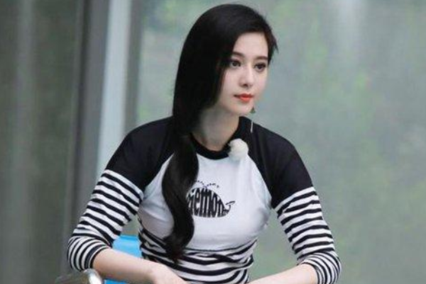 很少看到明星购物,平时他们的生活用品都是怎么买的?