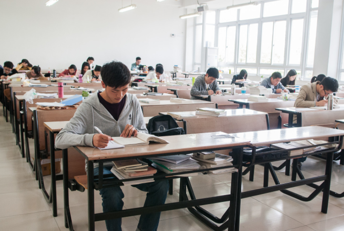 考研报名地区以什么为准