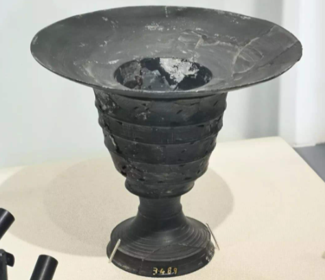 山东龙山文化的黑陶,有什么样的特点呢?