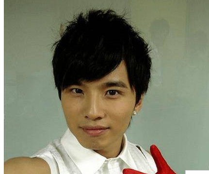 棒棒堂成员威廉官宣登记结婚 ,目前其他成员都结婚了吗?