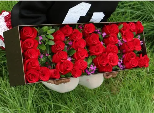 浙江一孩子送爸爸520贺卡打开变250,你收到过什么沙雕礼物?