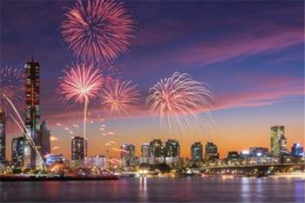 东京日增新冠病例首次超3000例,当地的疫情为何会如此严重?