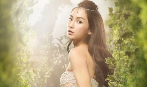 angelababy和李现一起冲浪生情,这件事是真的吗?