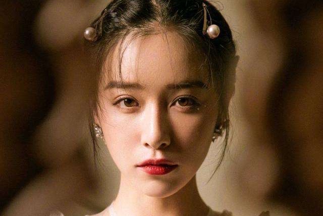 阚清子新恋情曝光，新男友有何背景？