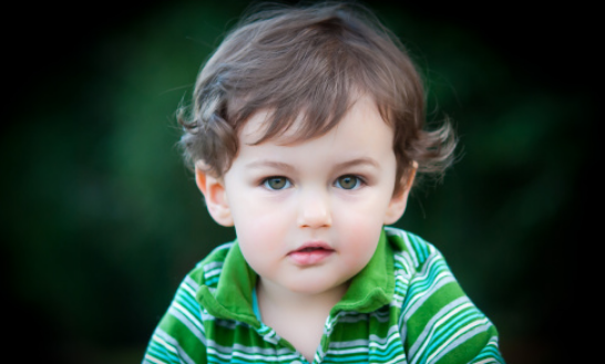 新生泪腺炎在临床上是一种较常见的外眼病,该怎么治疗?