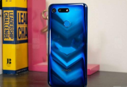 华为荣耀v20怎么样?值得买吗?