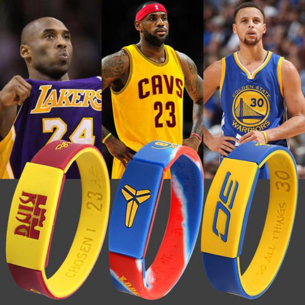 为什么NBA球员喜欢戴腕带?