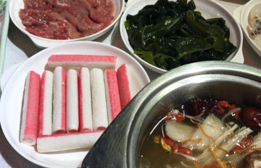 火焰山火锅烧烤怎么样?