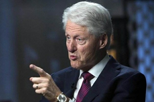 轰动美国的“斯塔尔报告”曝光了什么,其后果是什么?