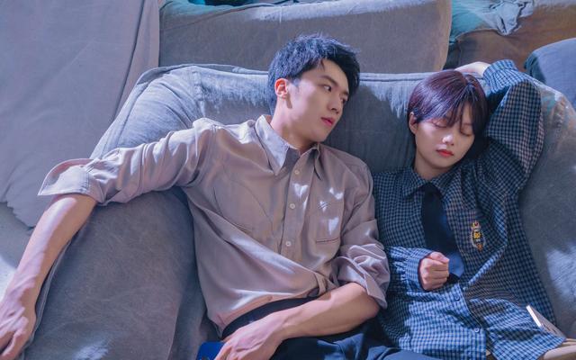 卢东旭《这里禁止恋爱》开播,你觉得他的演技怎么样?