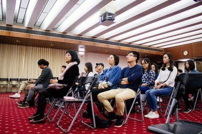 请问我国的外交关系分为哪几种?相互之间有何区别?