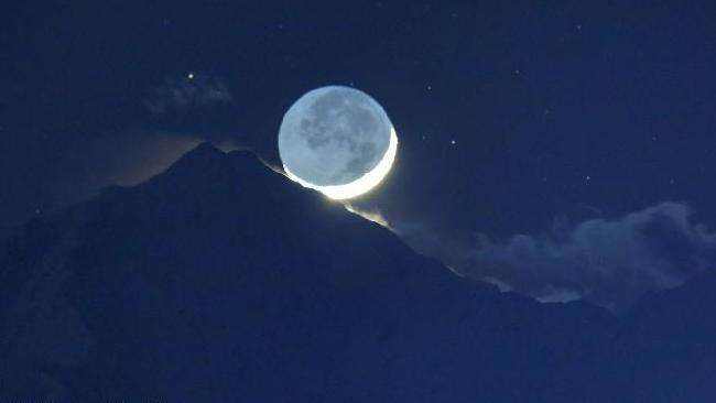 金星合月和火星冲日将同天上演,最佳观测时间是什么时候?