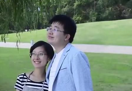 张丽君丈夫被骂上热搜，身后世界竟如此凉薄，对此你怎么看？