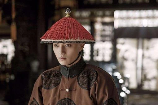 杨幂许凯同框路透,你知道他们合作的新剧叫什么吗?