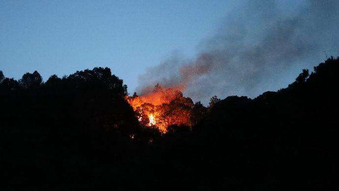 四川凉山木里火场出现复燃,山火为什么会复燃?