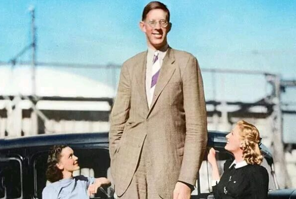 史上第一巨人,身高2米72,获吉尼斯纪录认可,这是真的吗?