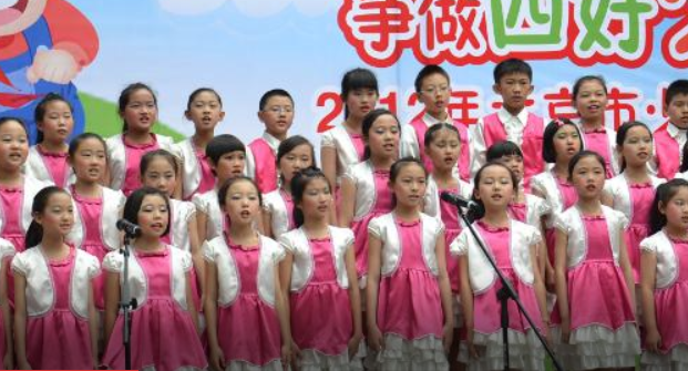 《今天是你的生日，中国》歌词