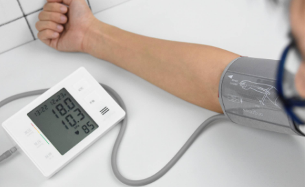 中国心血管病患者达3.3亿,哪些不良习惯会导致心血管病的发生?