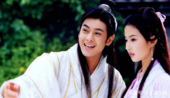 在小说《天龙八部》中,段誉的具体身份是什么?