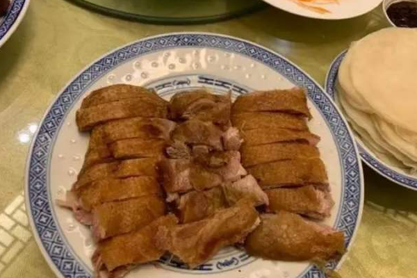 北京3000元一桌的私房菜被喷，米其林餐厅就一定好吃吗？