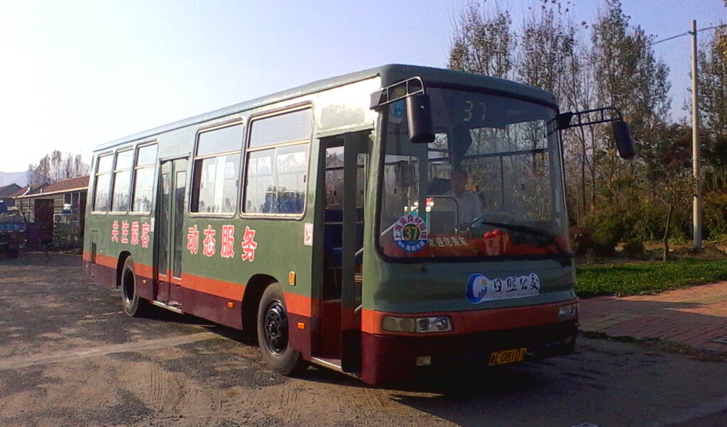 想知道: 日照市 37公交线路的信息