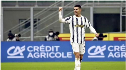 C罗登顶历史正赛射手王,他算的上是足坛第一人吗?