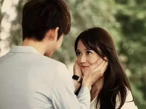 在感情中,为什么有些男人就是不说“我爱你”?