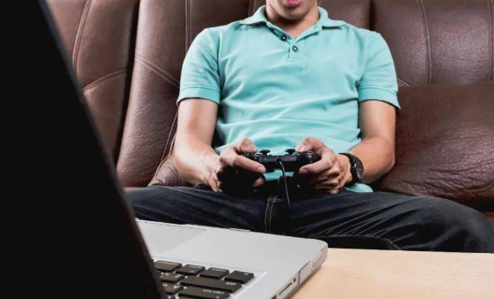 广东13岁少年聚众斗殴刺死2人,未成年犯罪成本低的原因是什么?