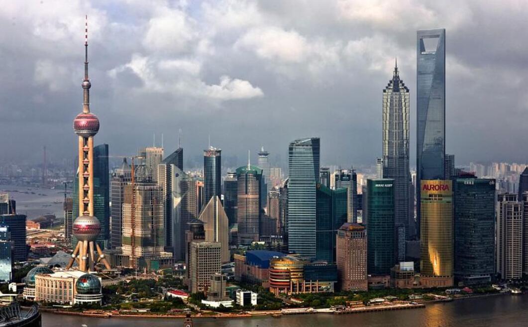 上海和曼谷,哪个城市比较发达